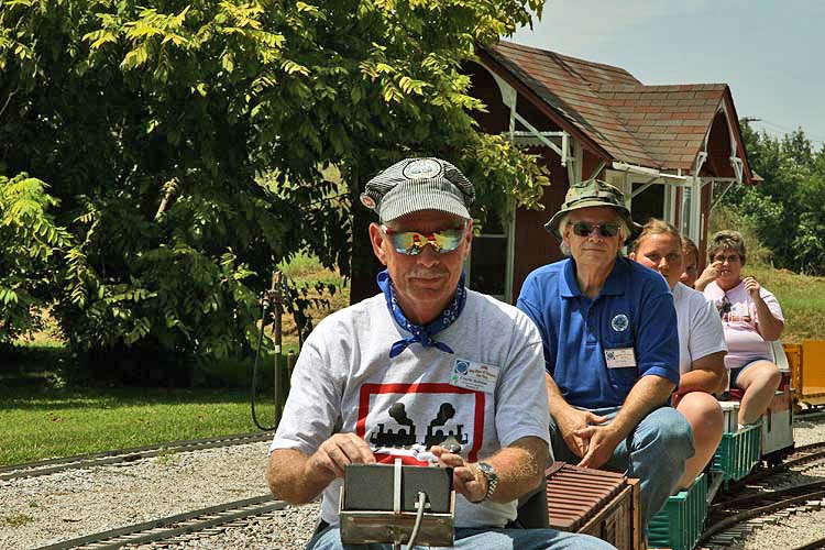 HN2006_024.jpg